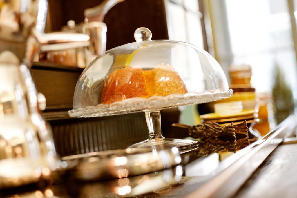 Saint Shermin & Champagne Hotel 4*